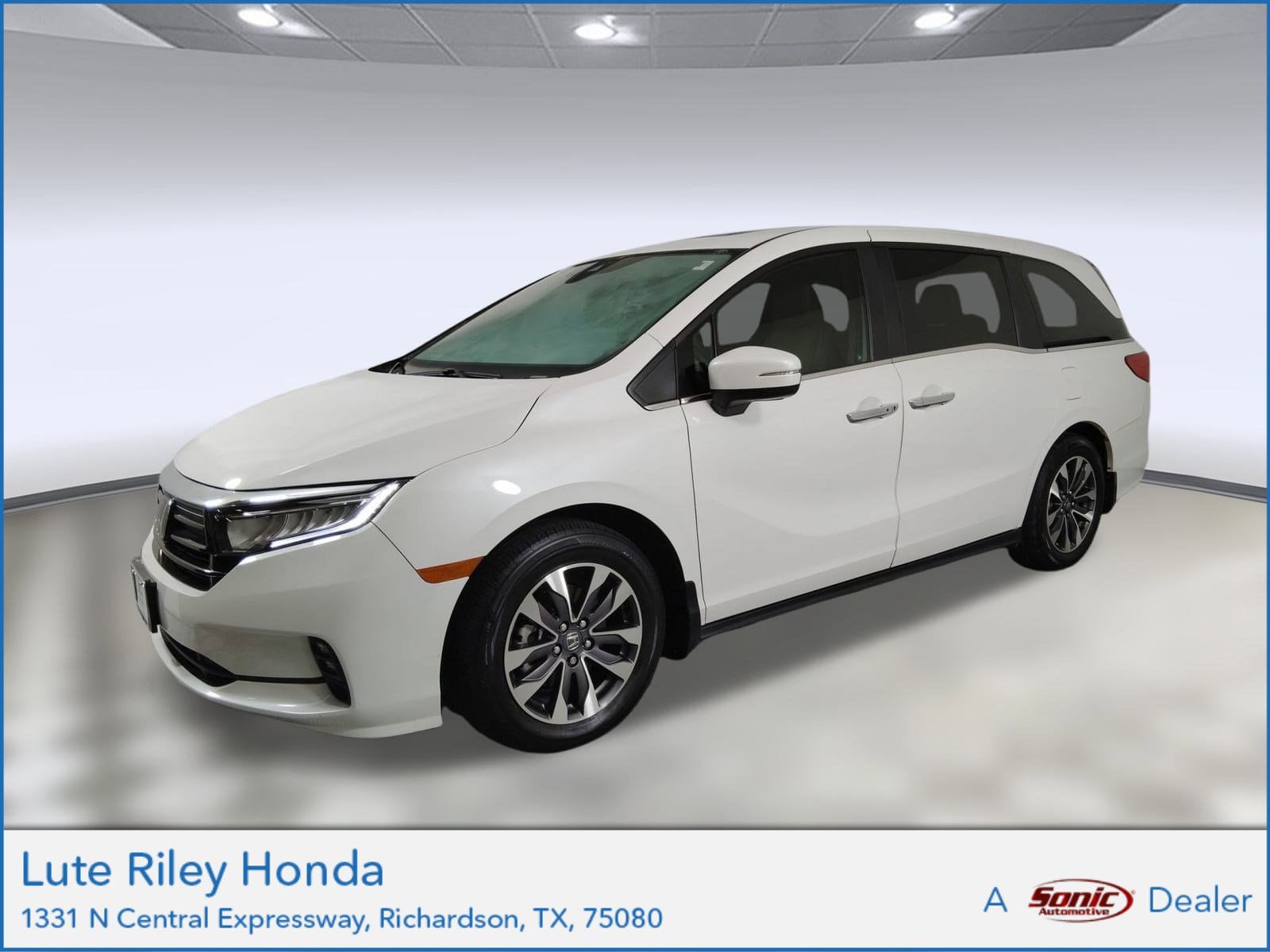 2024 Honda Odyssey EX-L's photo