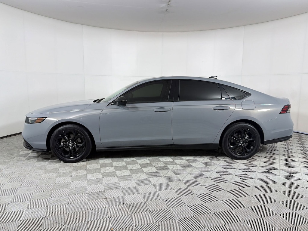 Used 2025 Honda Accord SE Sedan