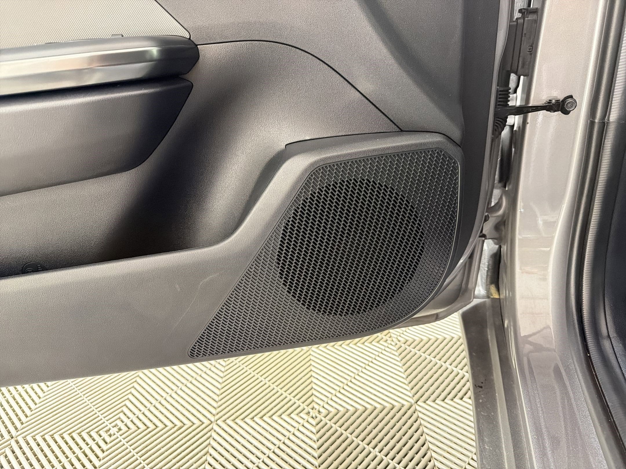 2025 Kia K4 LXS - Photo 21