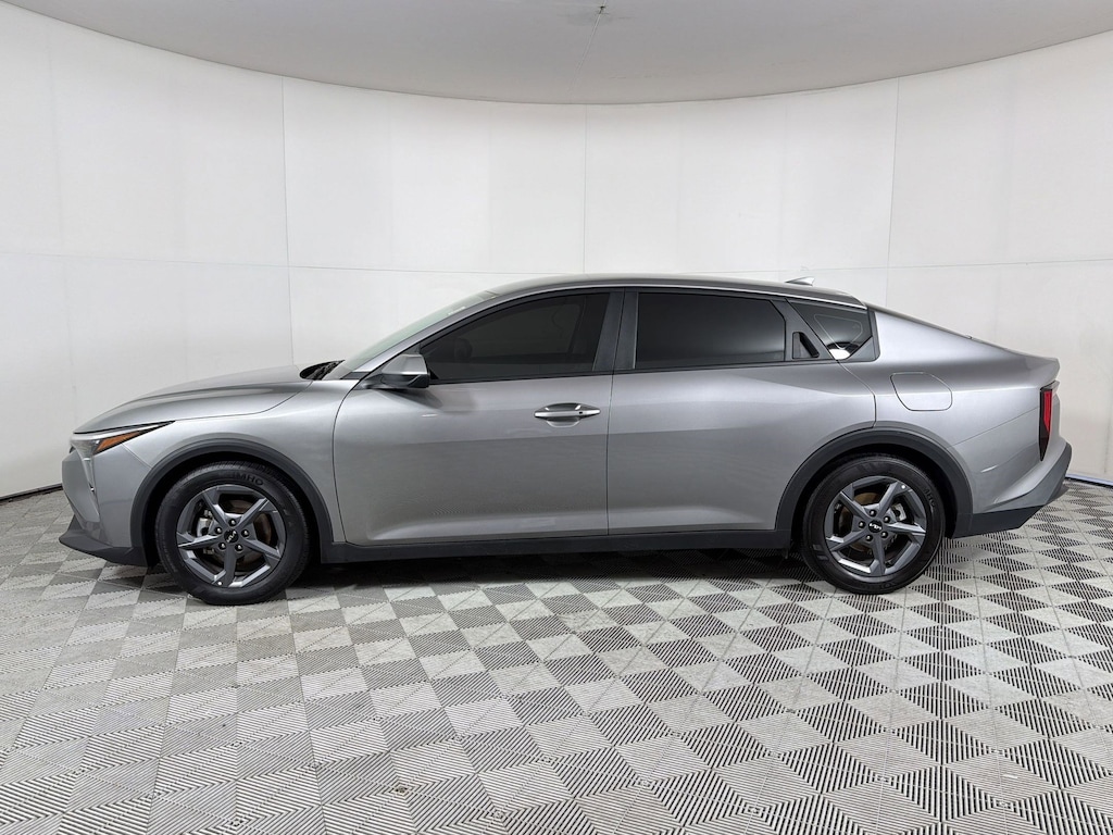 Used 2025 Kia K4 LXS Sedan