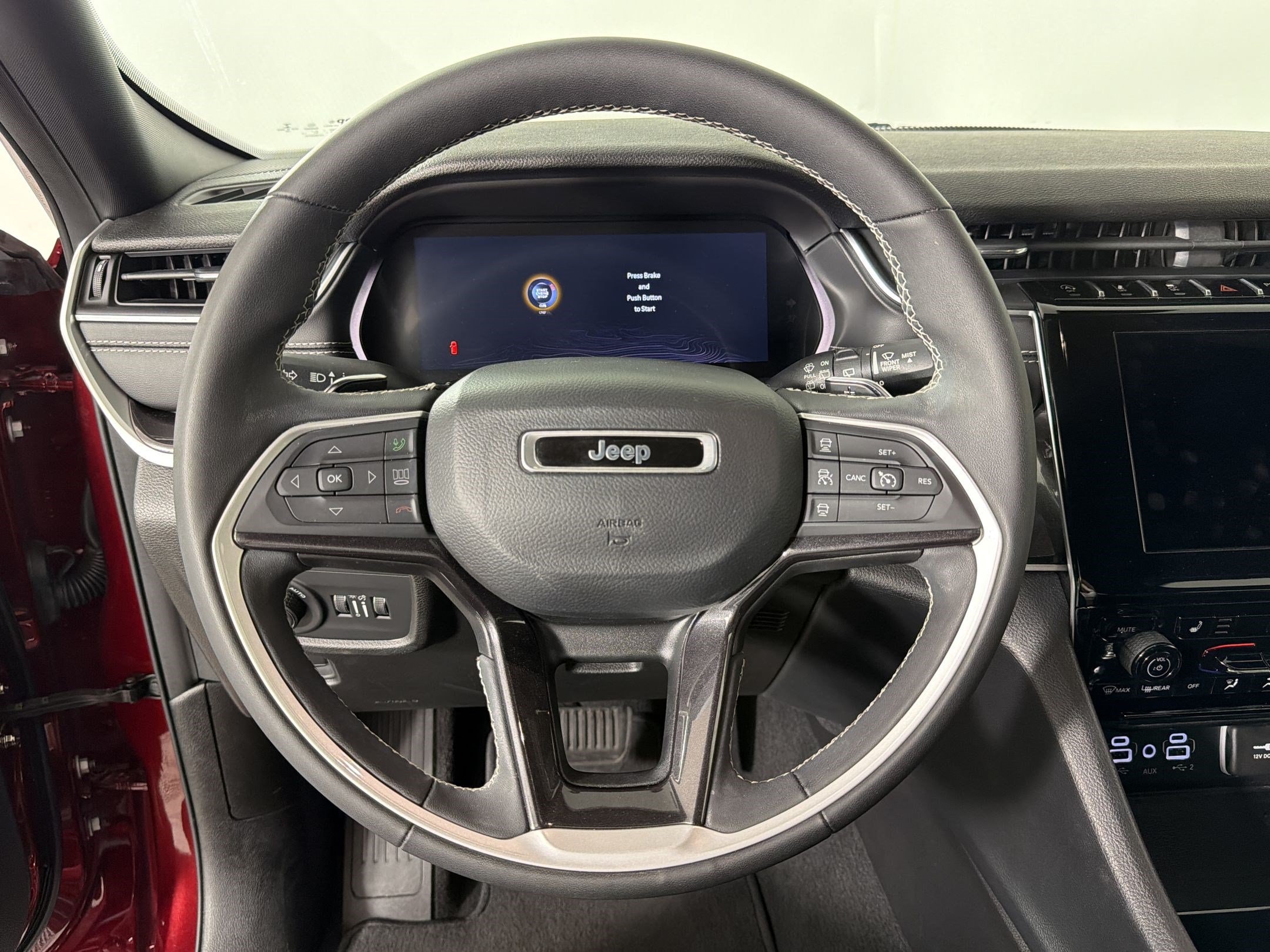 2023 Jeep Grand Cherokee Altitude - Photo 11