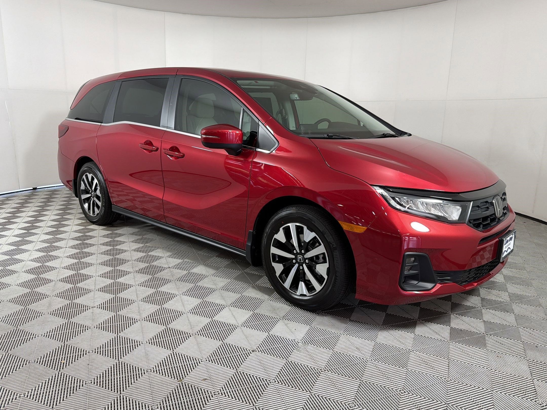 2026 Honda Odyssey EX-L - Photo 7