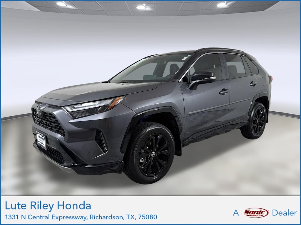 Used 2025 Toyota RAV4 Hybrid XSE SUV