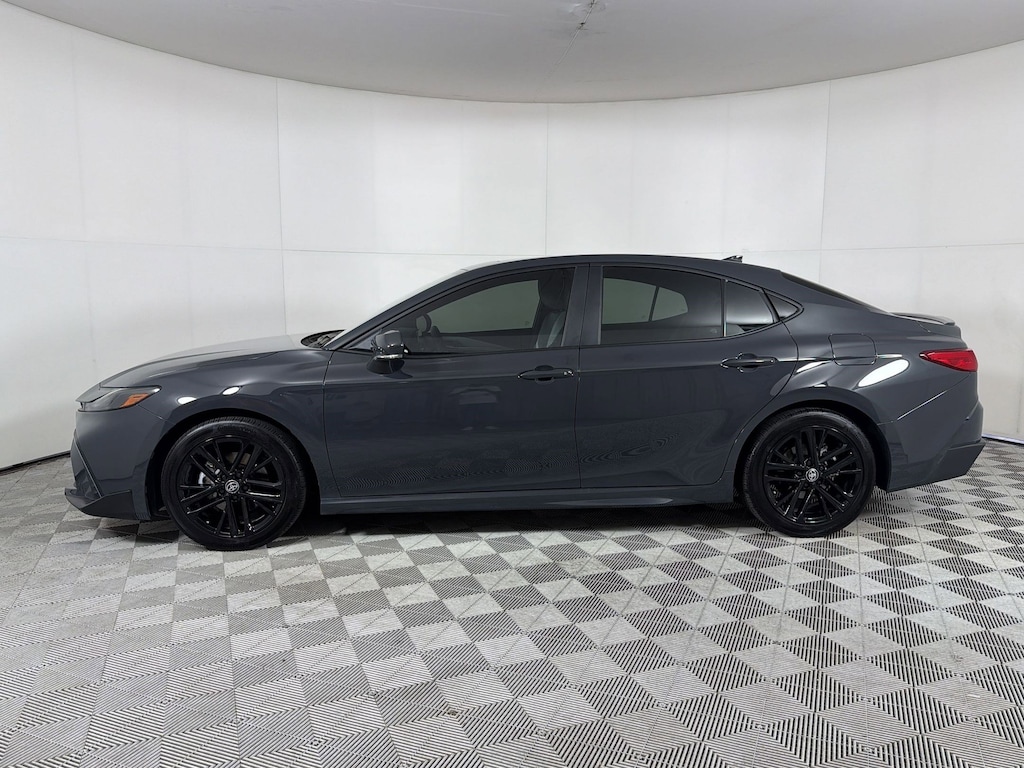 Used 2025 Toyota Camry SE Sedan