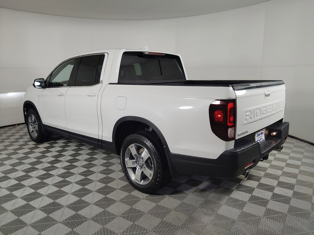 New 2026 Honda Ridgeline RTL Truck Crew Cab
