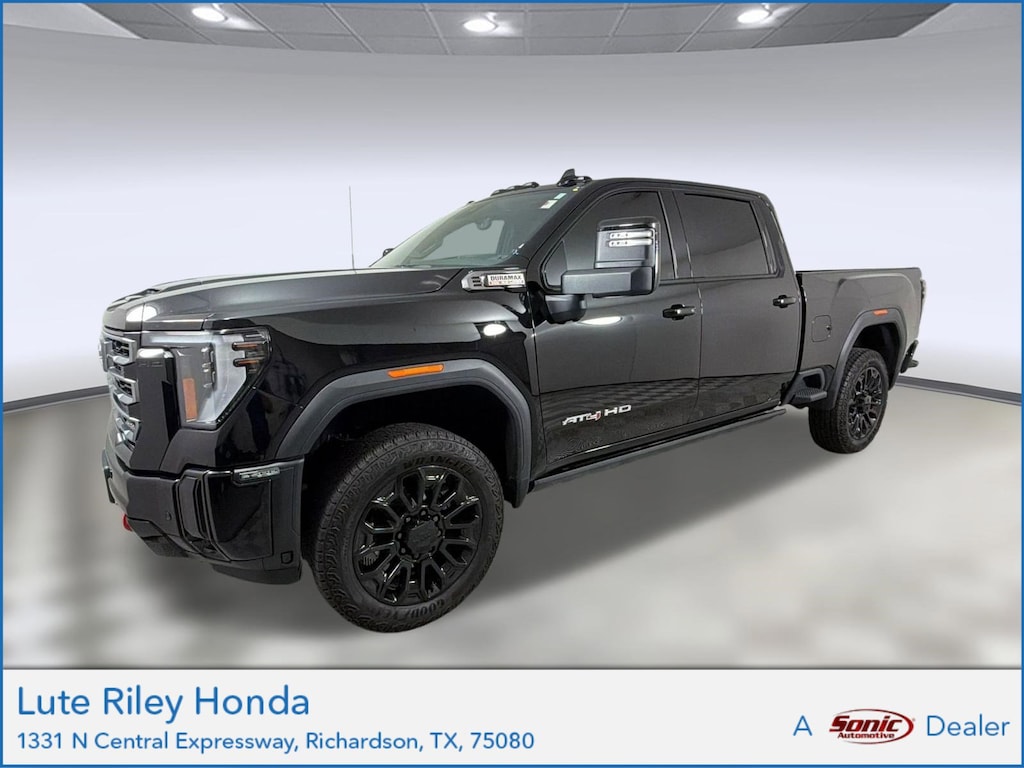 Used 2025 GMC Sierra 2500 HD AT4 Truck Crew Cab