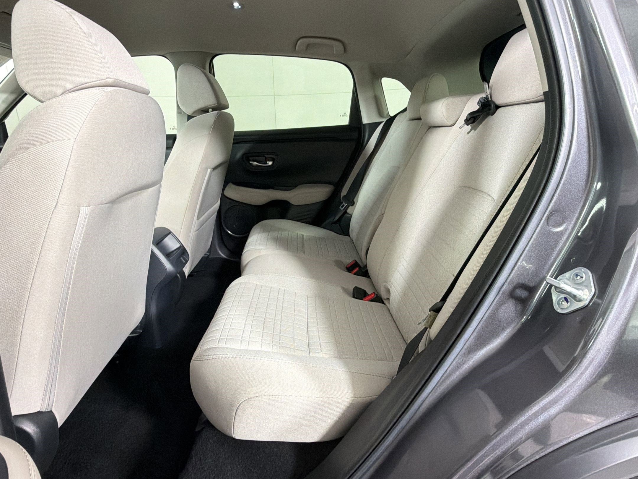 2025 Honda HR-V LX - Photo 15