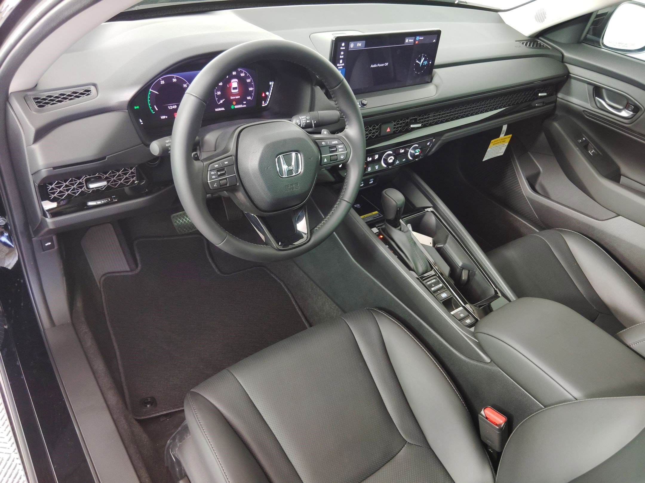 2025 Honda Accord Hybrid EX-L photo 4