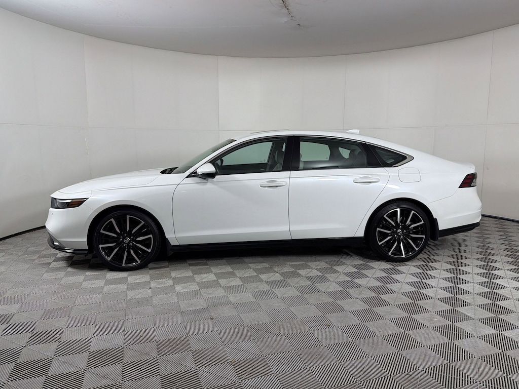 Certified 2023 Honda Accord Hybrid Touring w/BSI Sedan