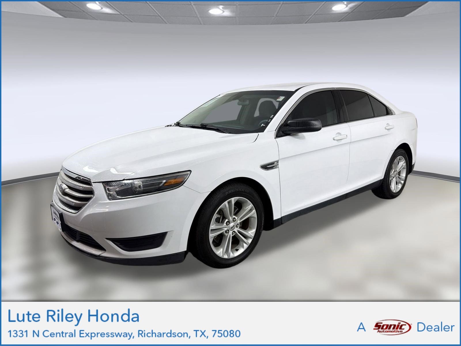 2018 Ford Taurus SE
