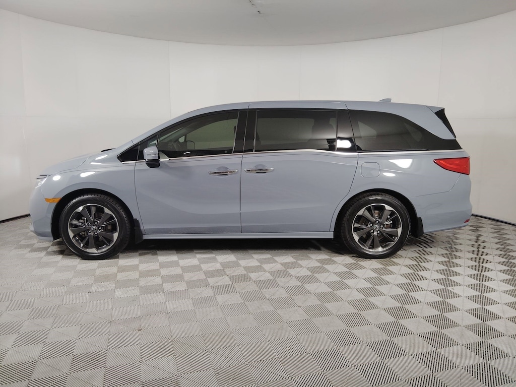 Certified 2024 Honda Odyssey Elite Van