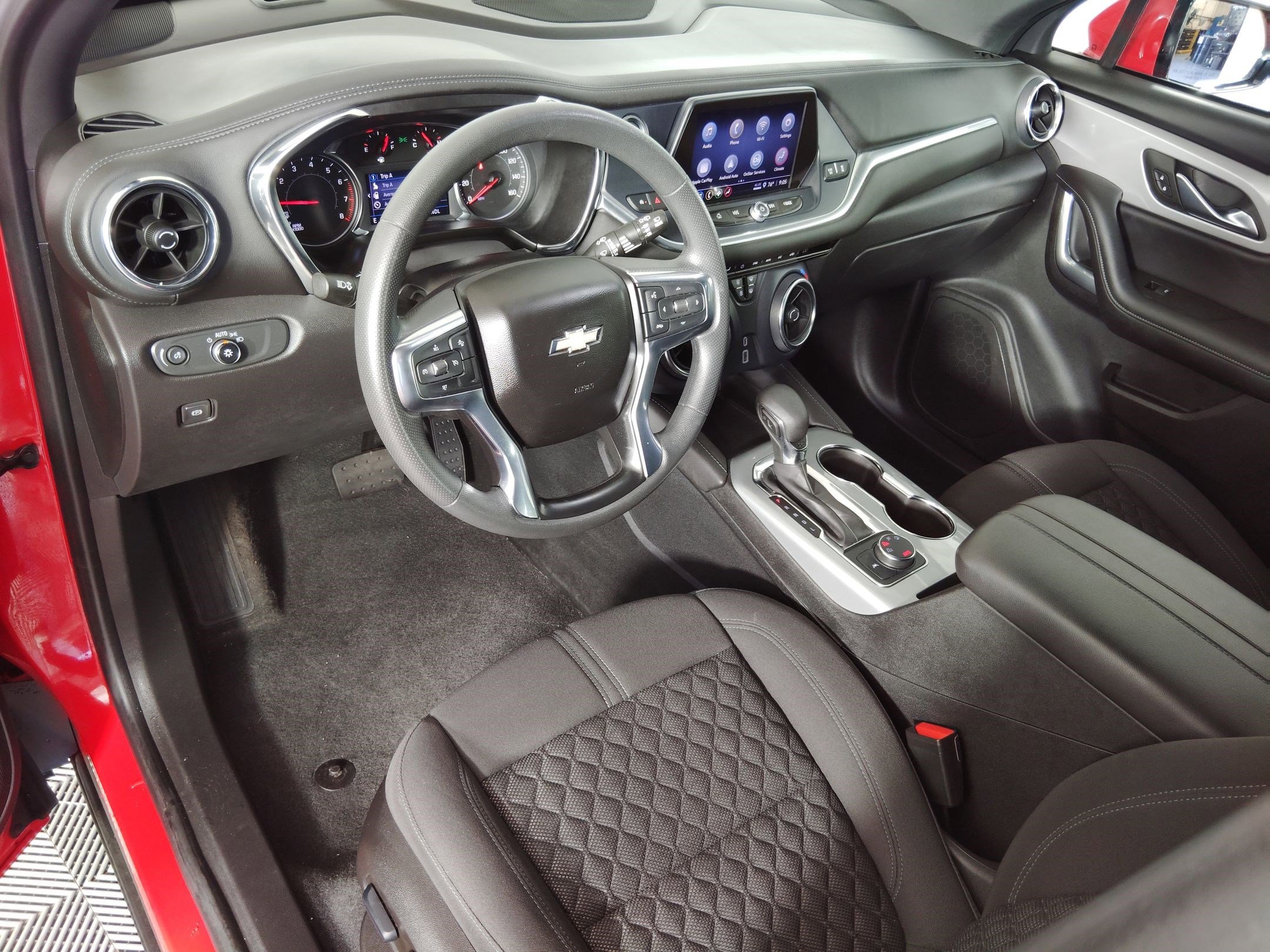 2022 Chevrolet Blazer 2LT photo 4