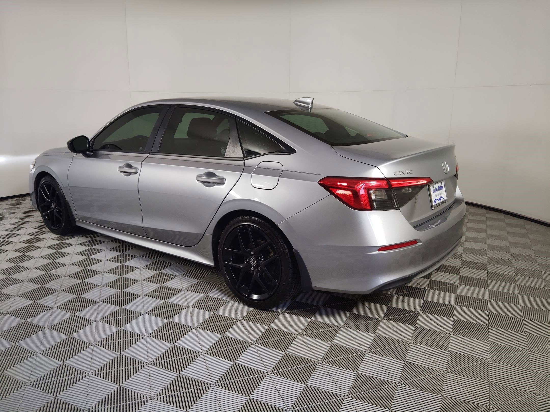 2024 Honda Civic Sport photo 3
