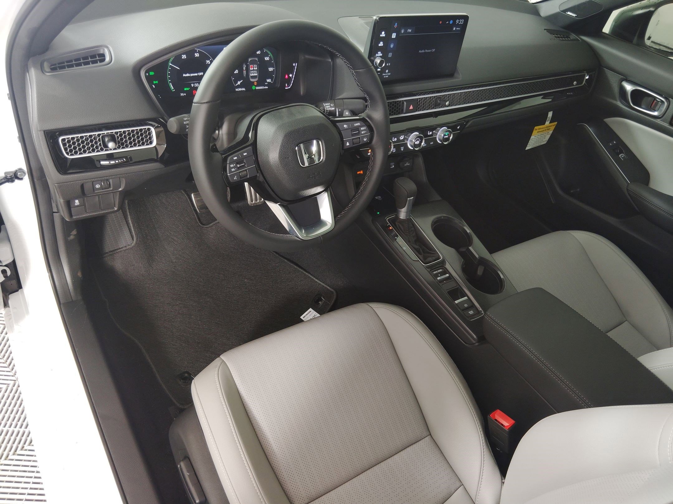 2026 Honda Civic Hybrid Sport photo 3