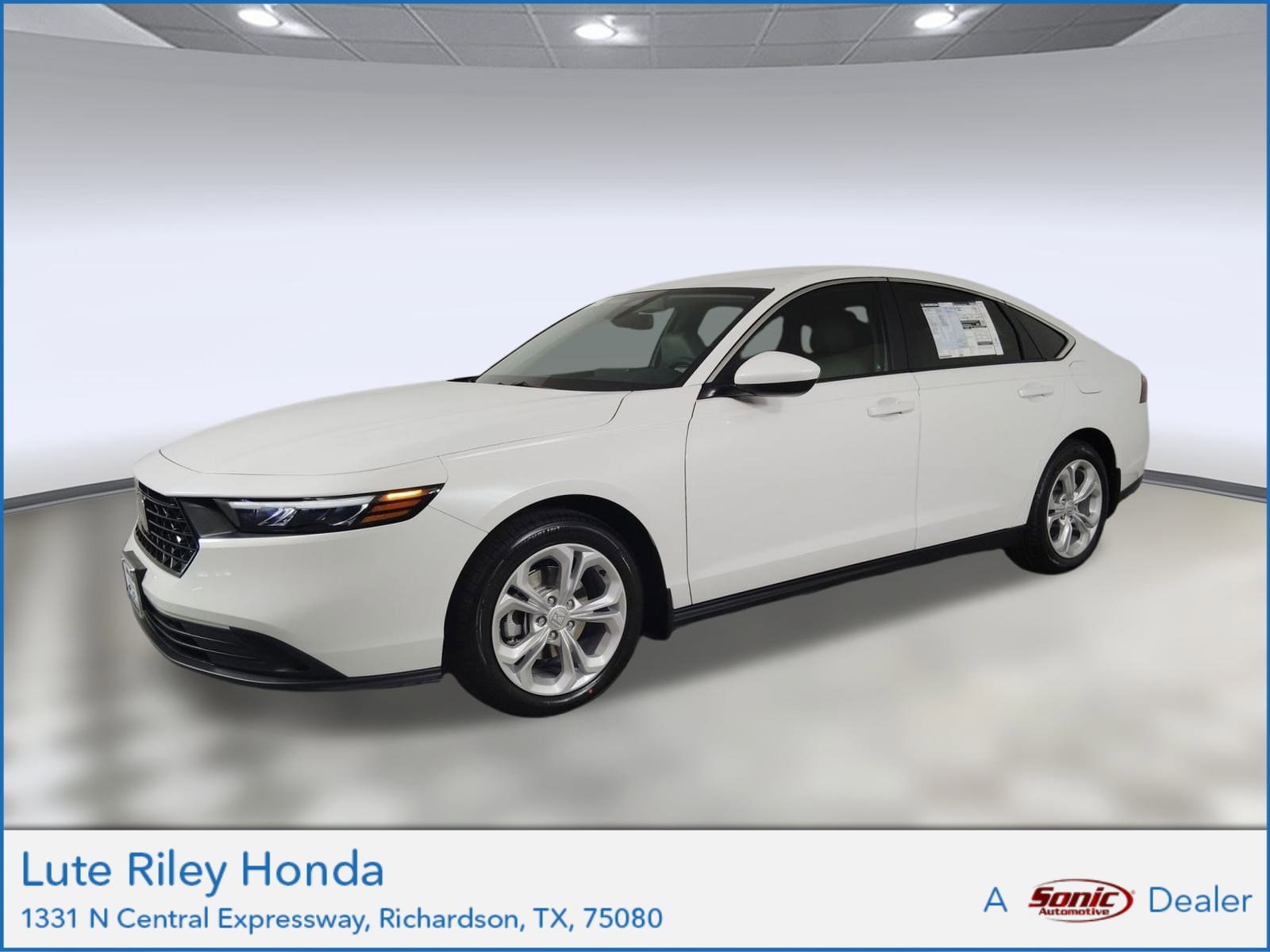 2025 Honda Accord LX's photo