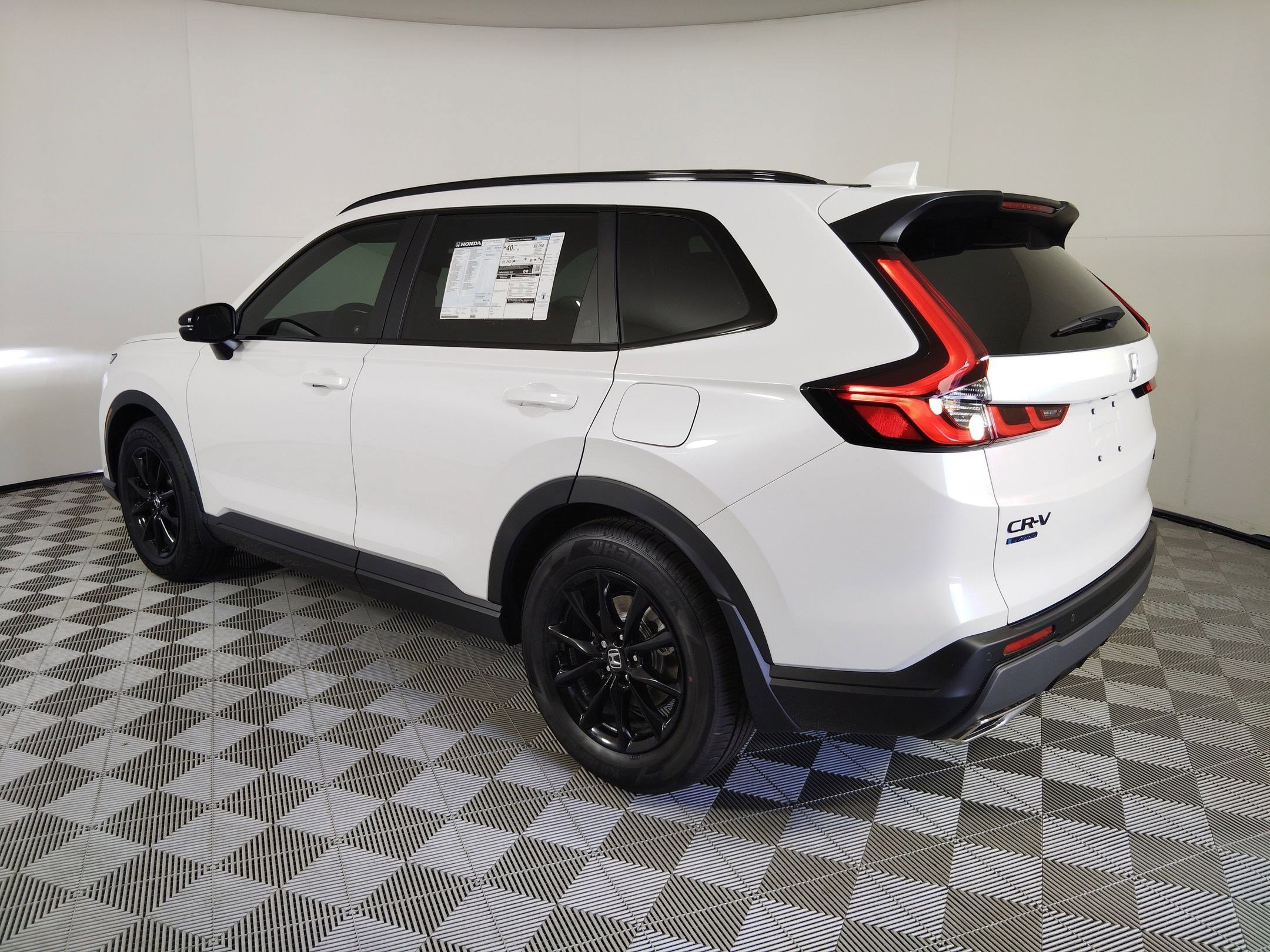 2026 Honda CR-V Hybrid Sport-L photo 2