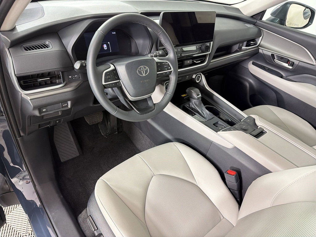 Used 2026 Toyota Grand Highlander XLE SUV