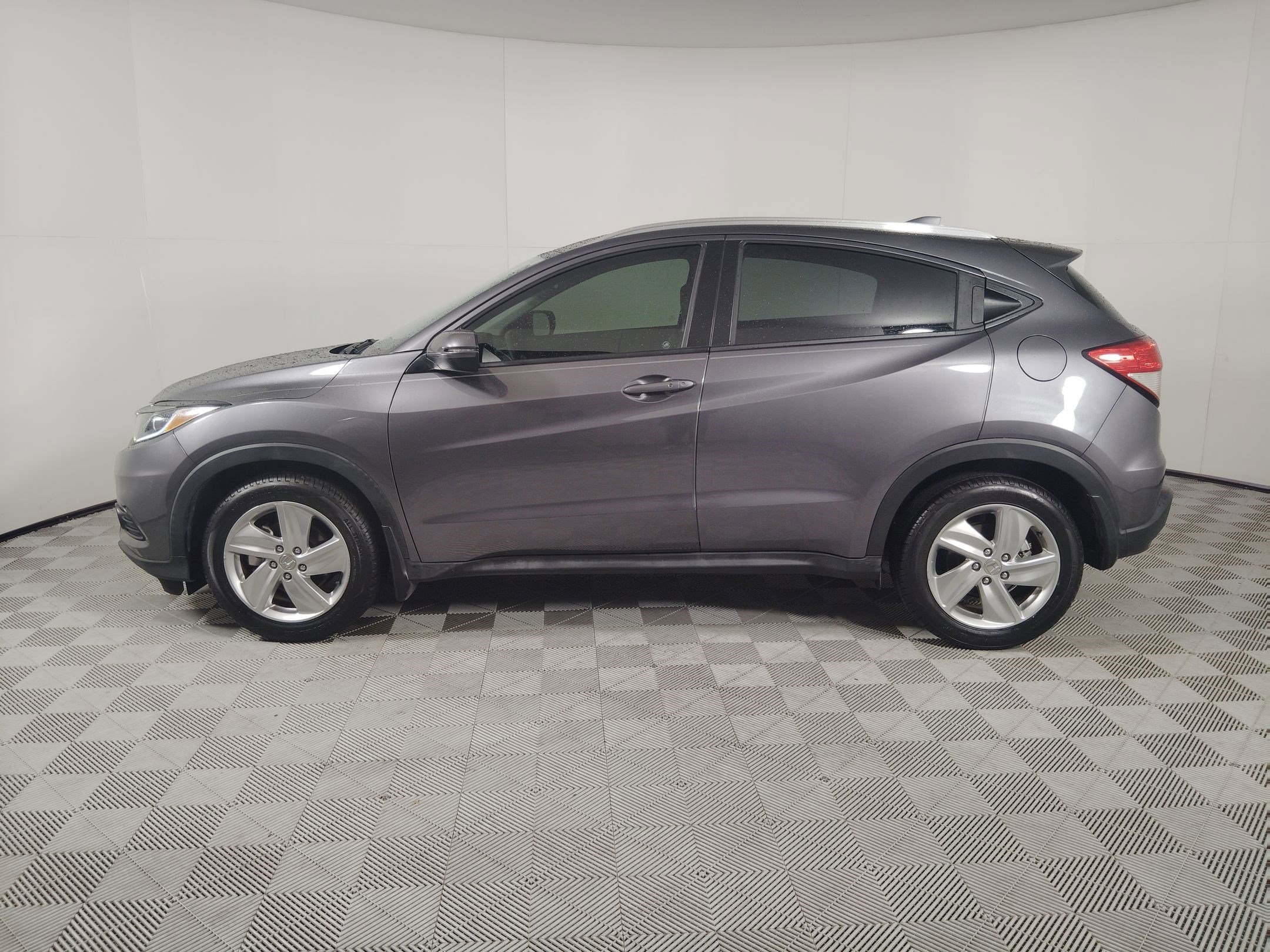 2020 Honda HR-V EX 2WD photo 2