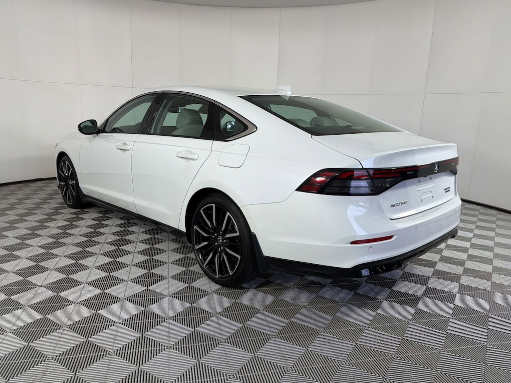Certified 2023 Honda Accord Hybrid Touring w/BSI Sedan