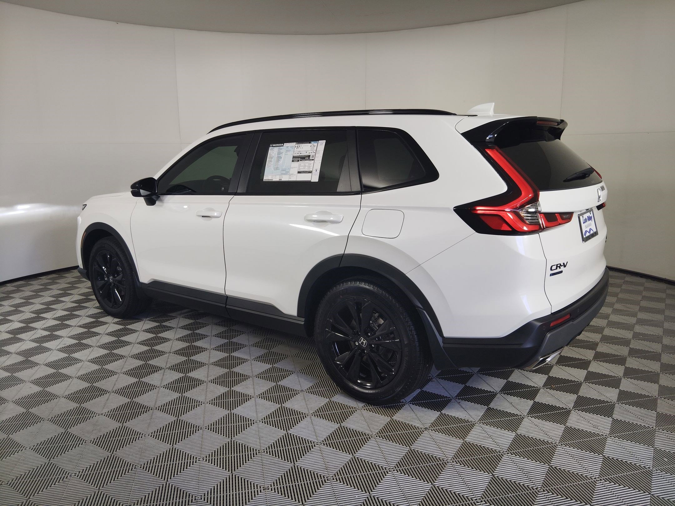 2026 Honda CR-V Hybrid Sport Touring photo 2