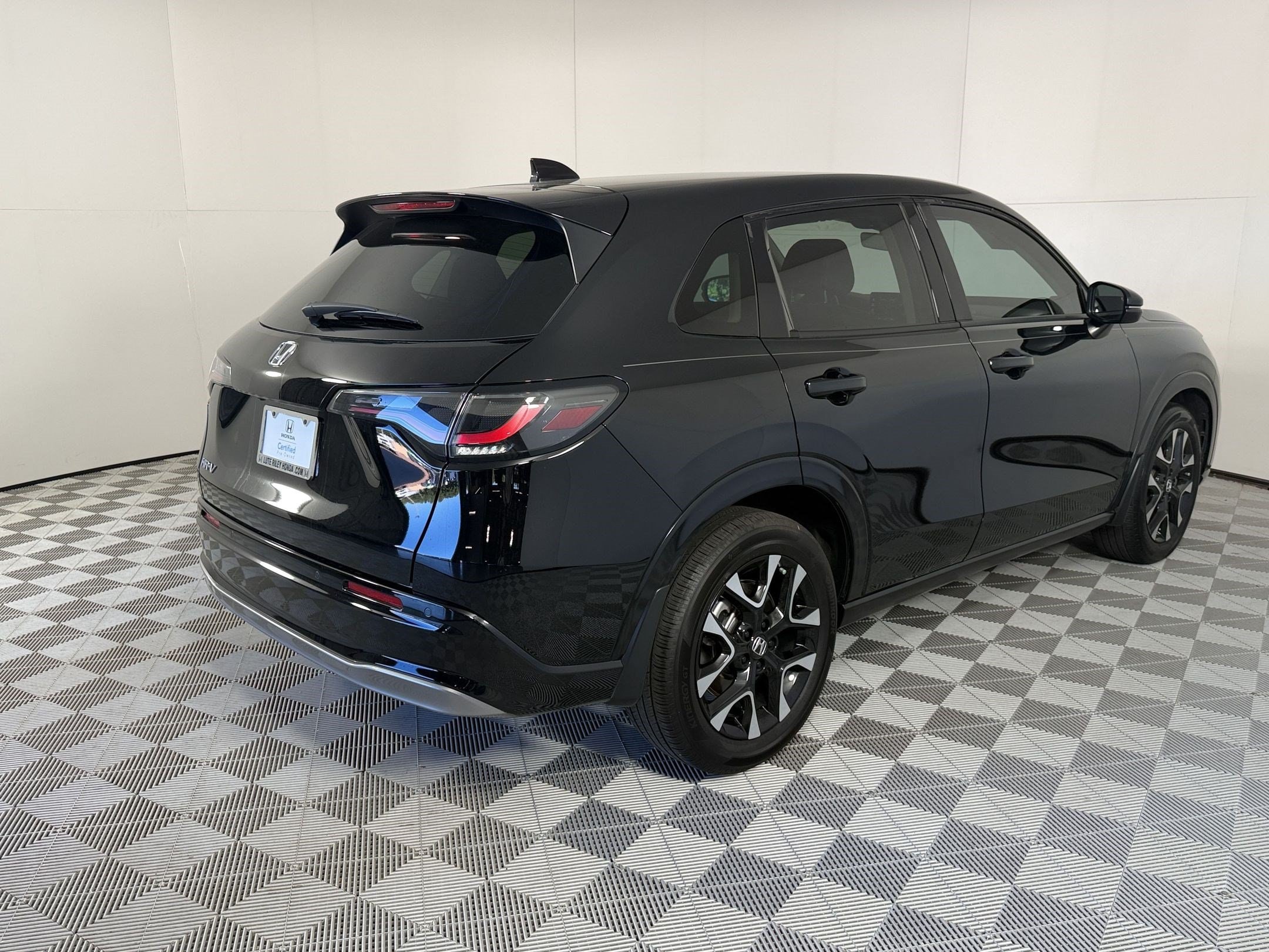 2026 Honda HR-V EX-L - Photo 9