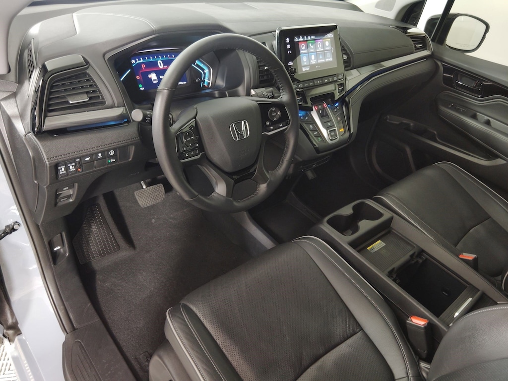 Certified 2024 Honda Odyssey Elite Van