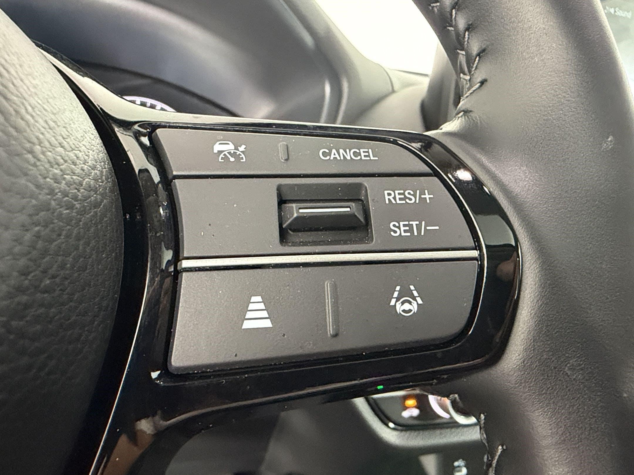 2026 Honda HR-V EX-L - Photo 17