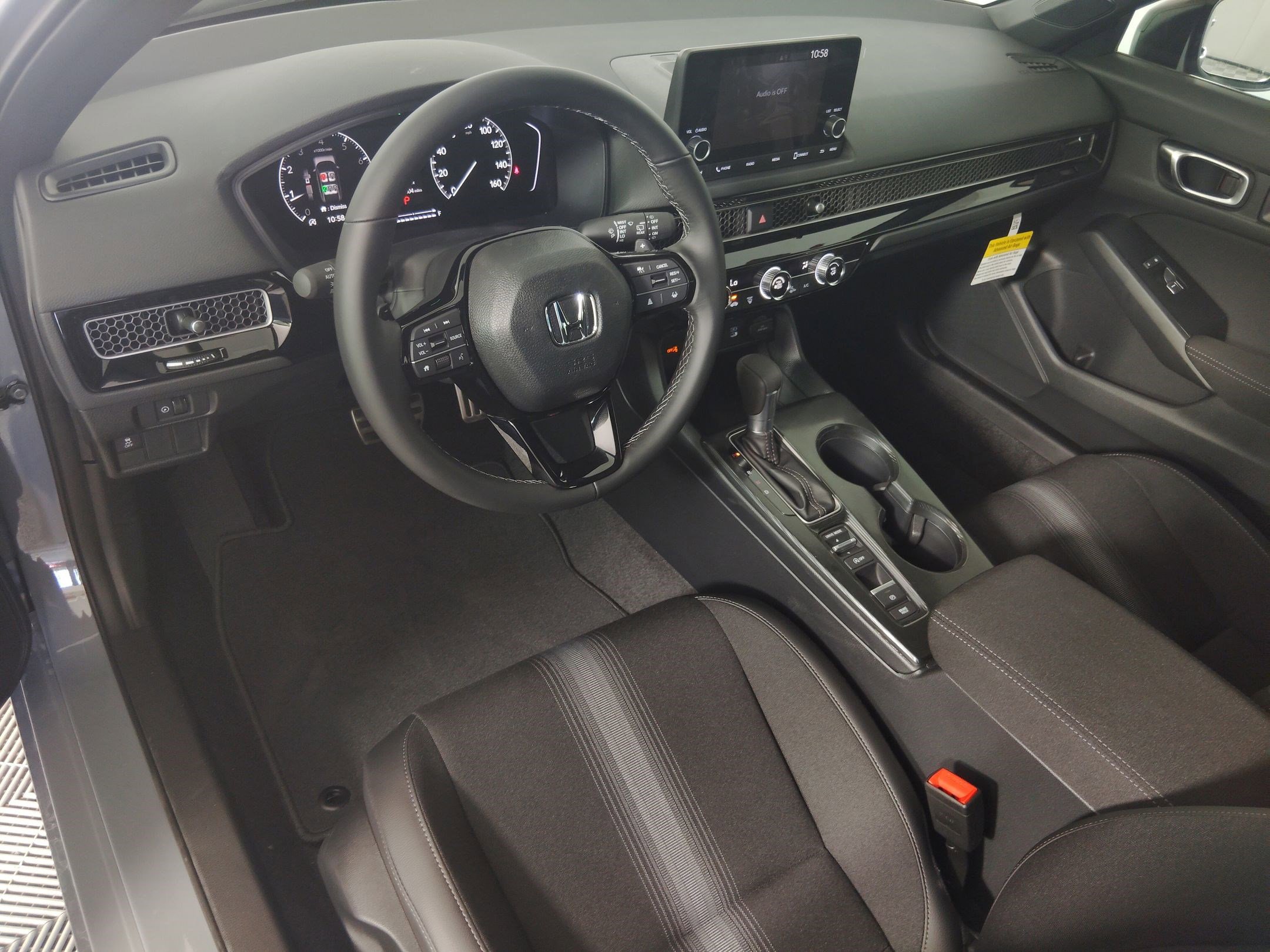 2026 Honda Civic Sport Hatchback photo 4
