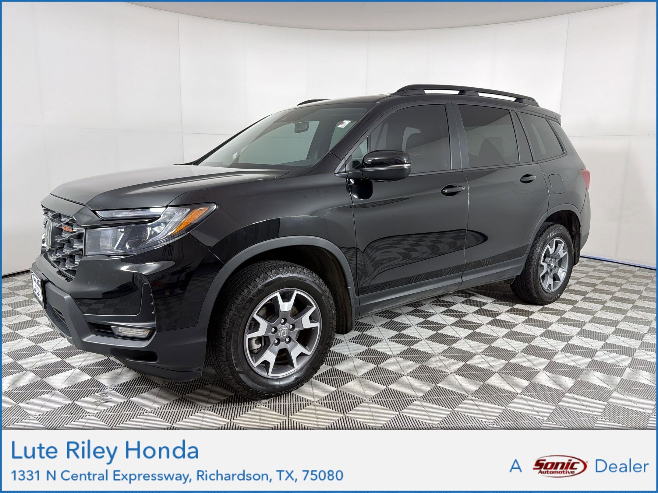 2023 Honda Passport 3.5 TrailSport 4WD Auto's photo