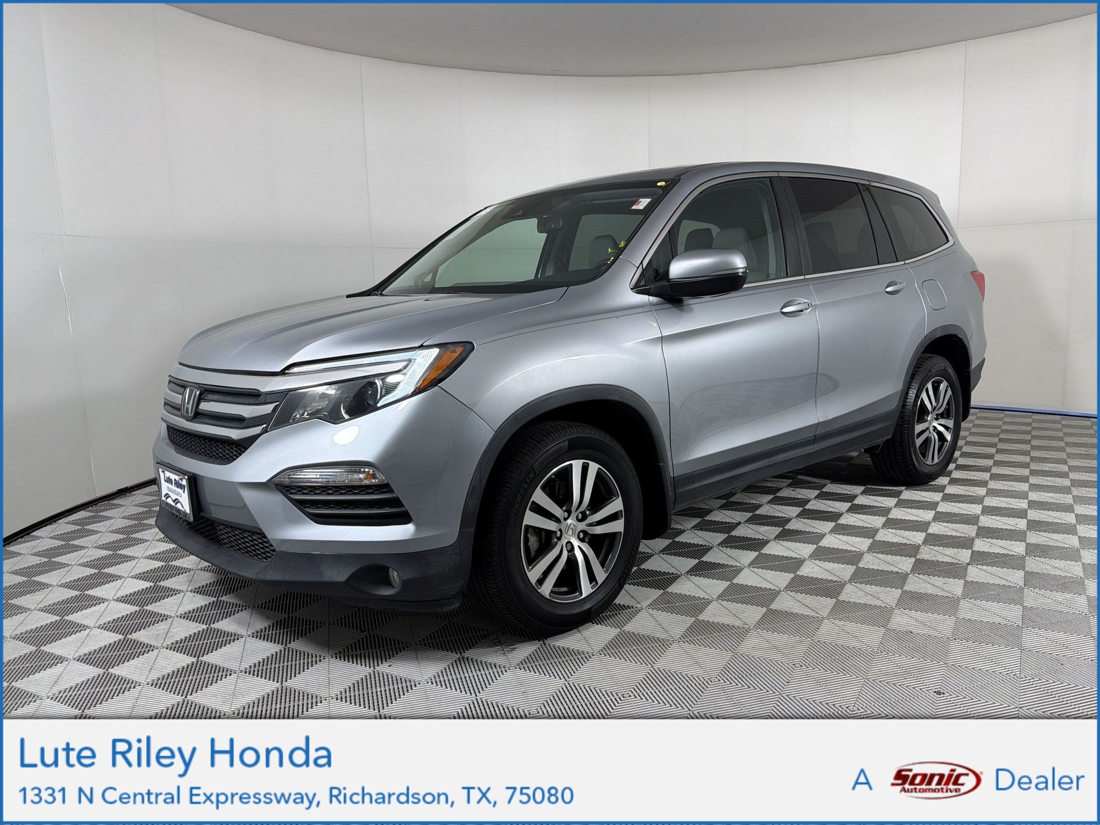 Used 2017 Honda Pilot EX-L w/Honda Sensing FWD