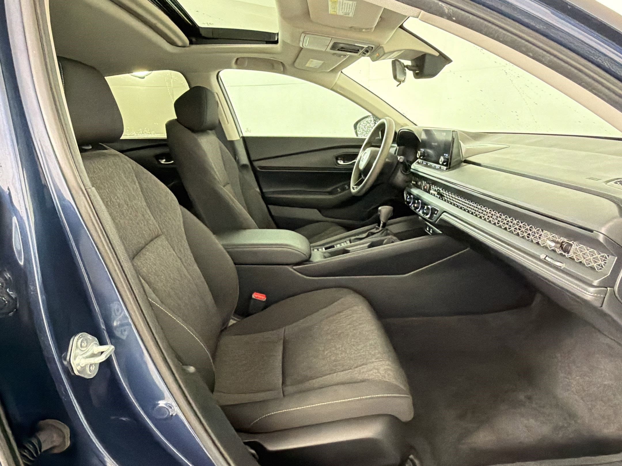 2023 Honda Accord EX - Photo 30