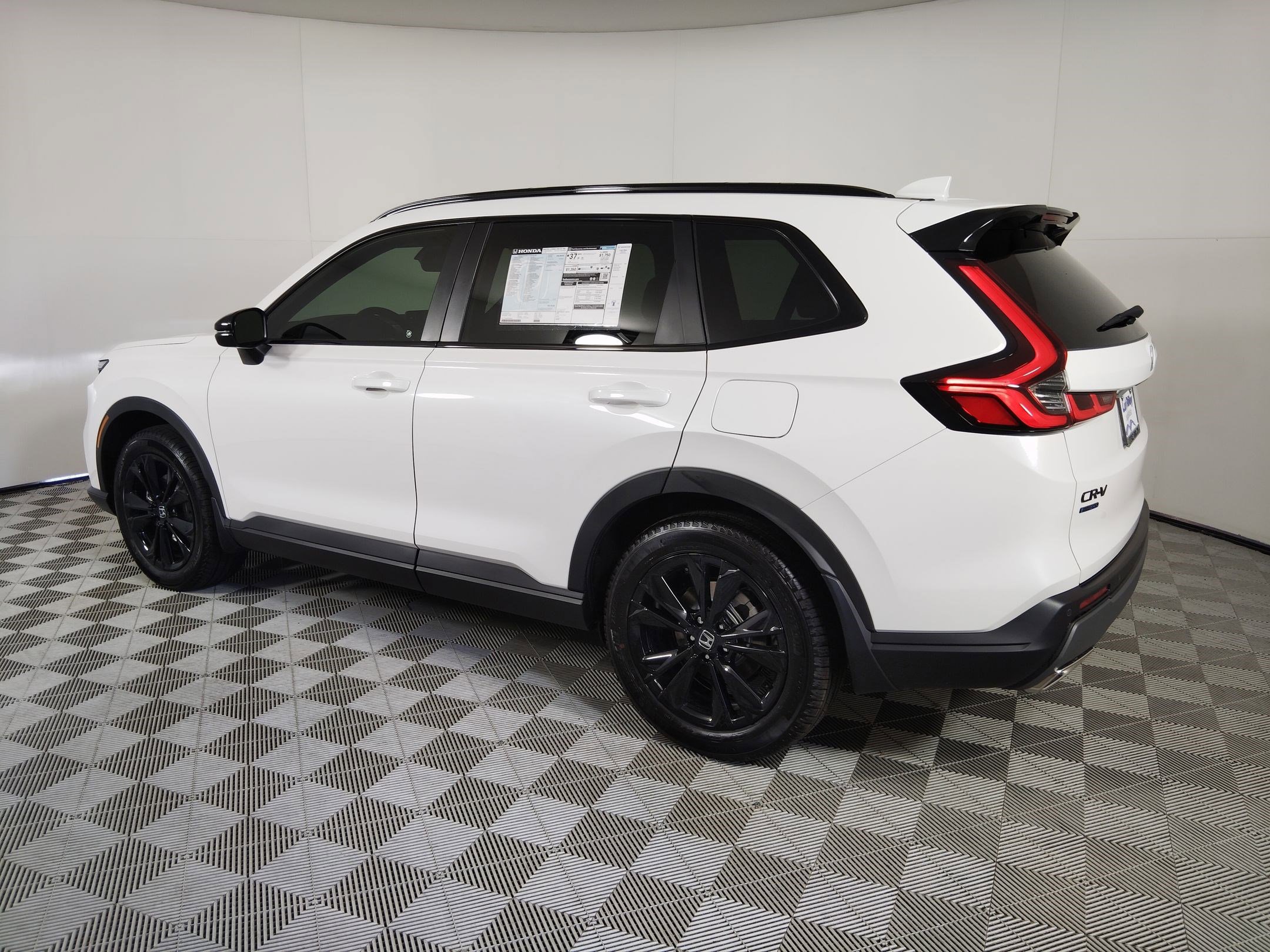 2026 Honda CR-V Hybrid Sport Touring photo 2