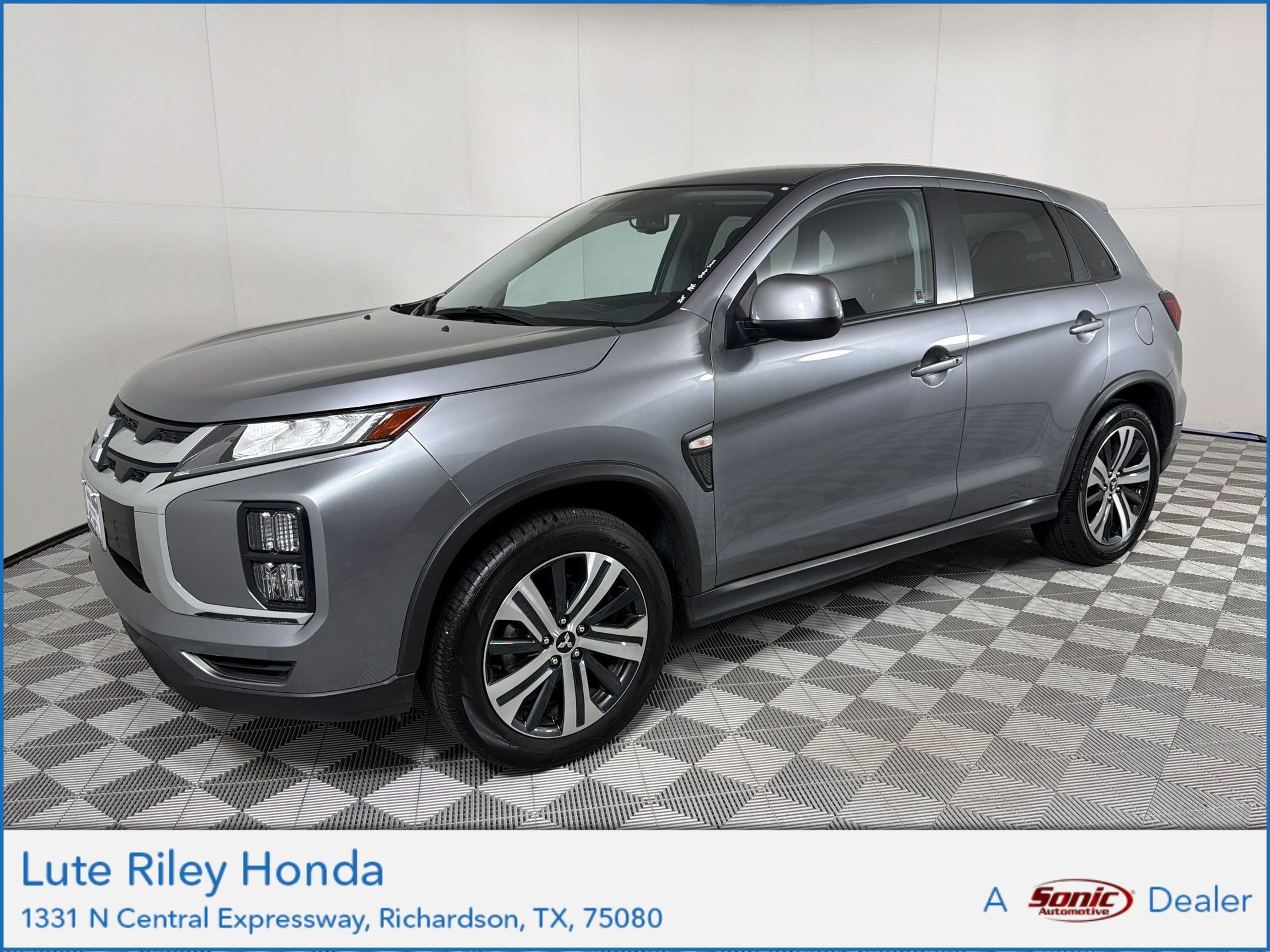 2025 Mitsubishi Outlander Sport 2.0 ES AWC CVT's photo