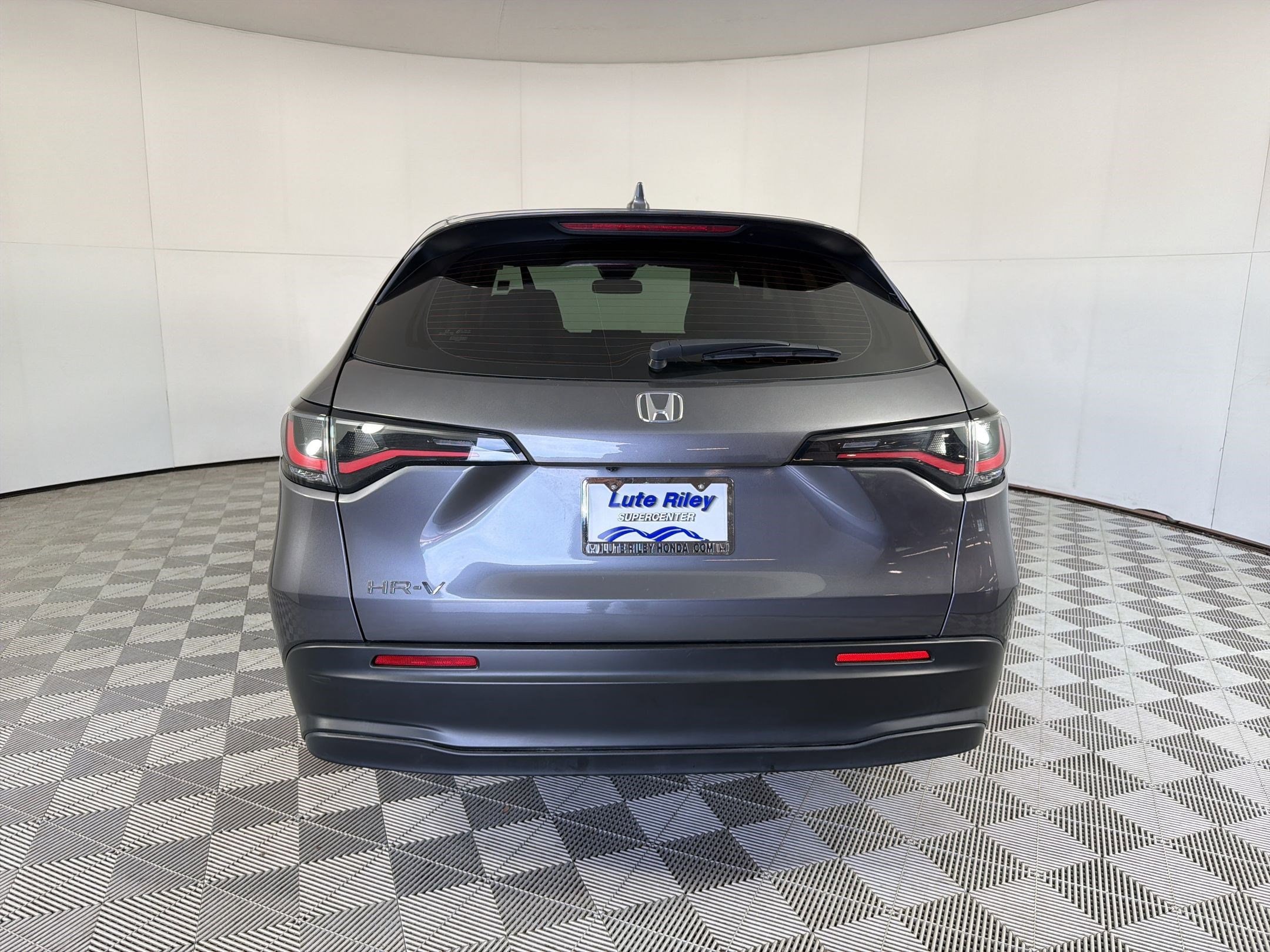 2025 Honda HR-V LX - Photo 10