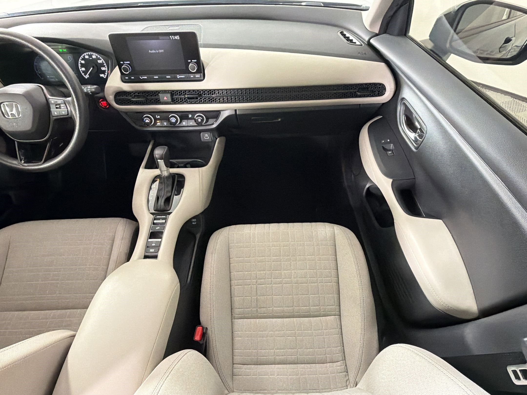 2025 Honda HR-V LX - Photo 27