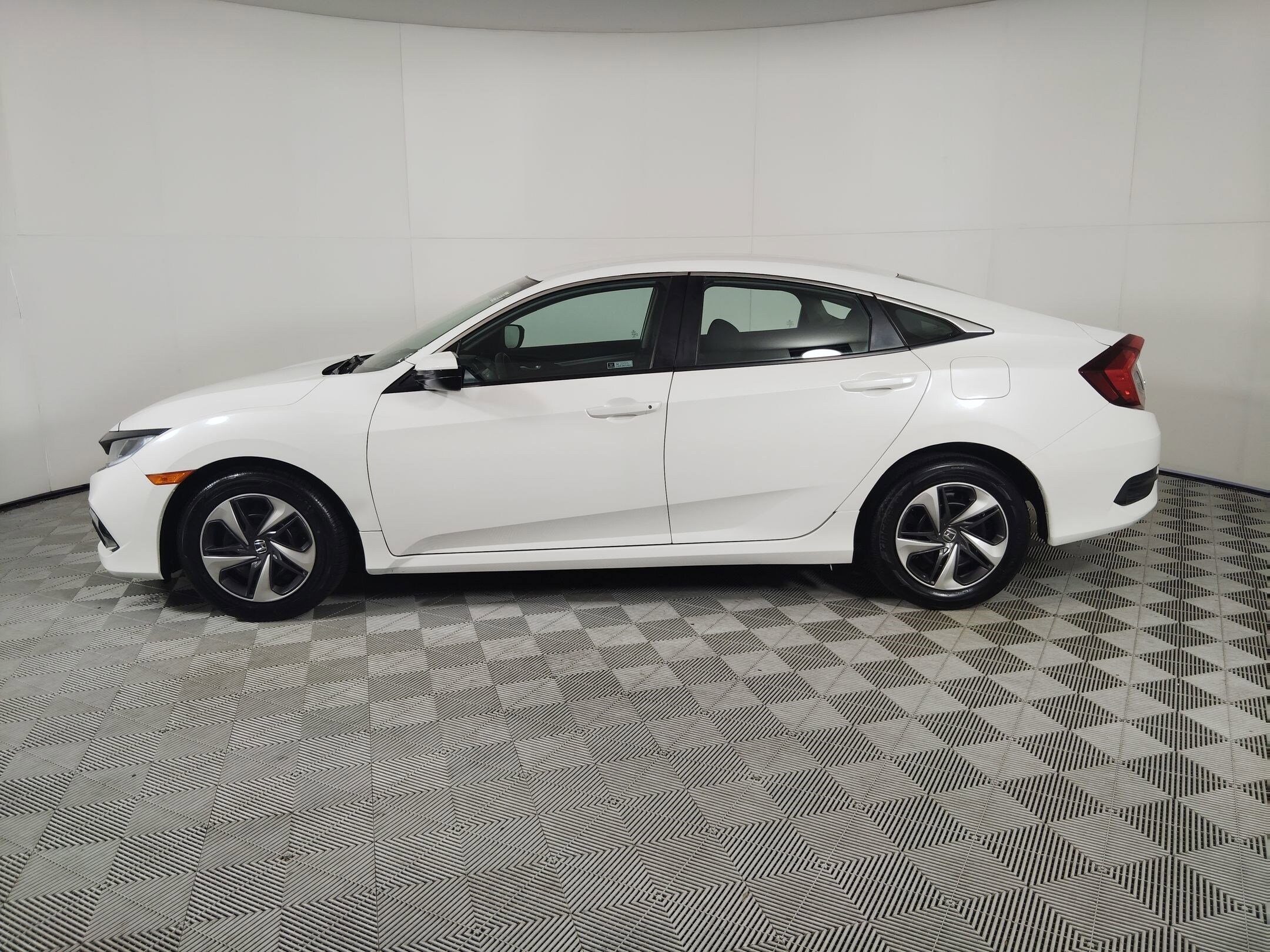 2021 Honda Civic LX photo 2