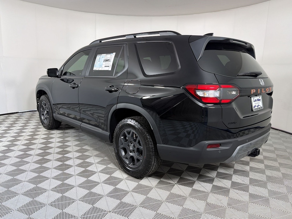 New 2026 Honda Pilot TrailSport SUV