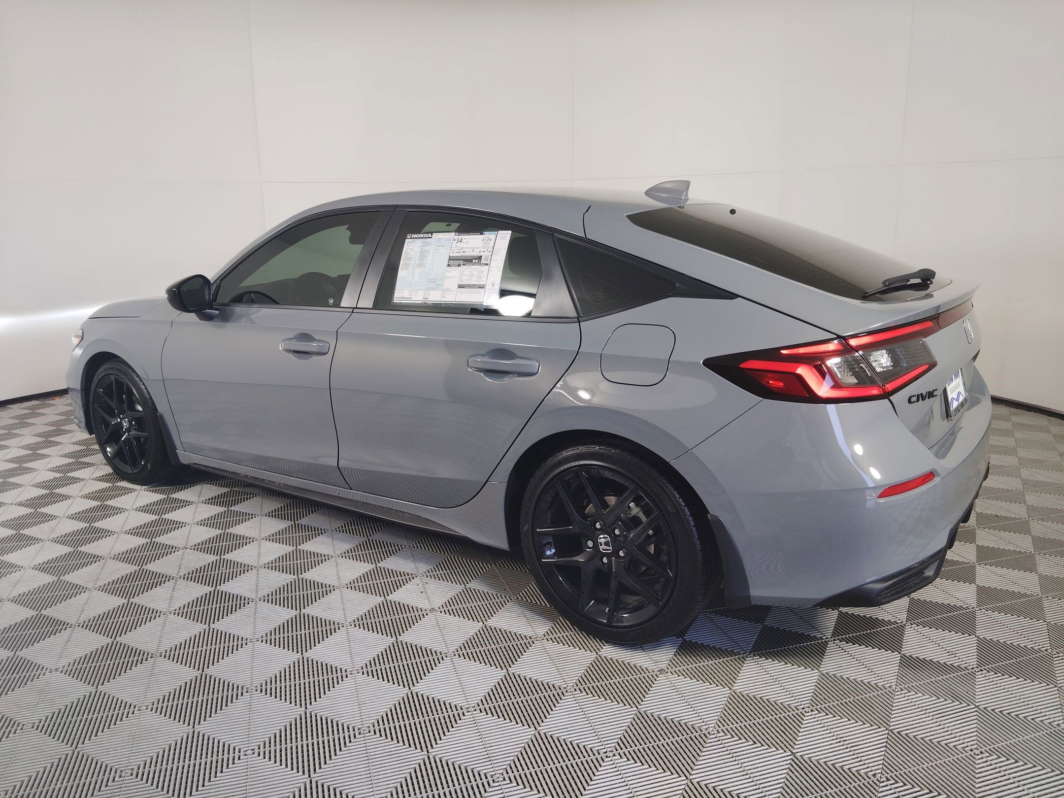2026 Honda Civic Sport Hatchback photo 3