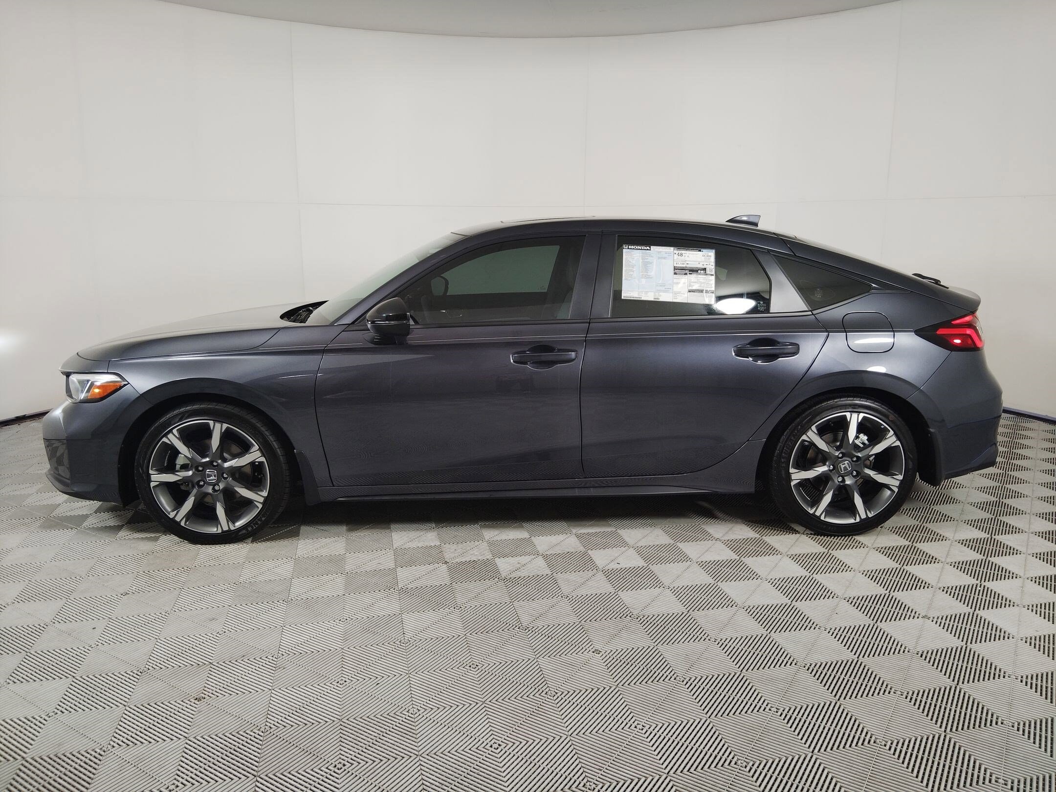 2026 Honda Civic Hybrid Sport photo 2