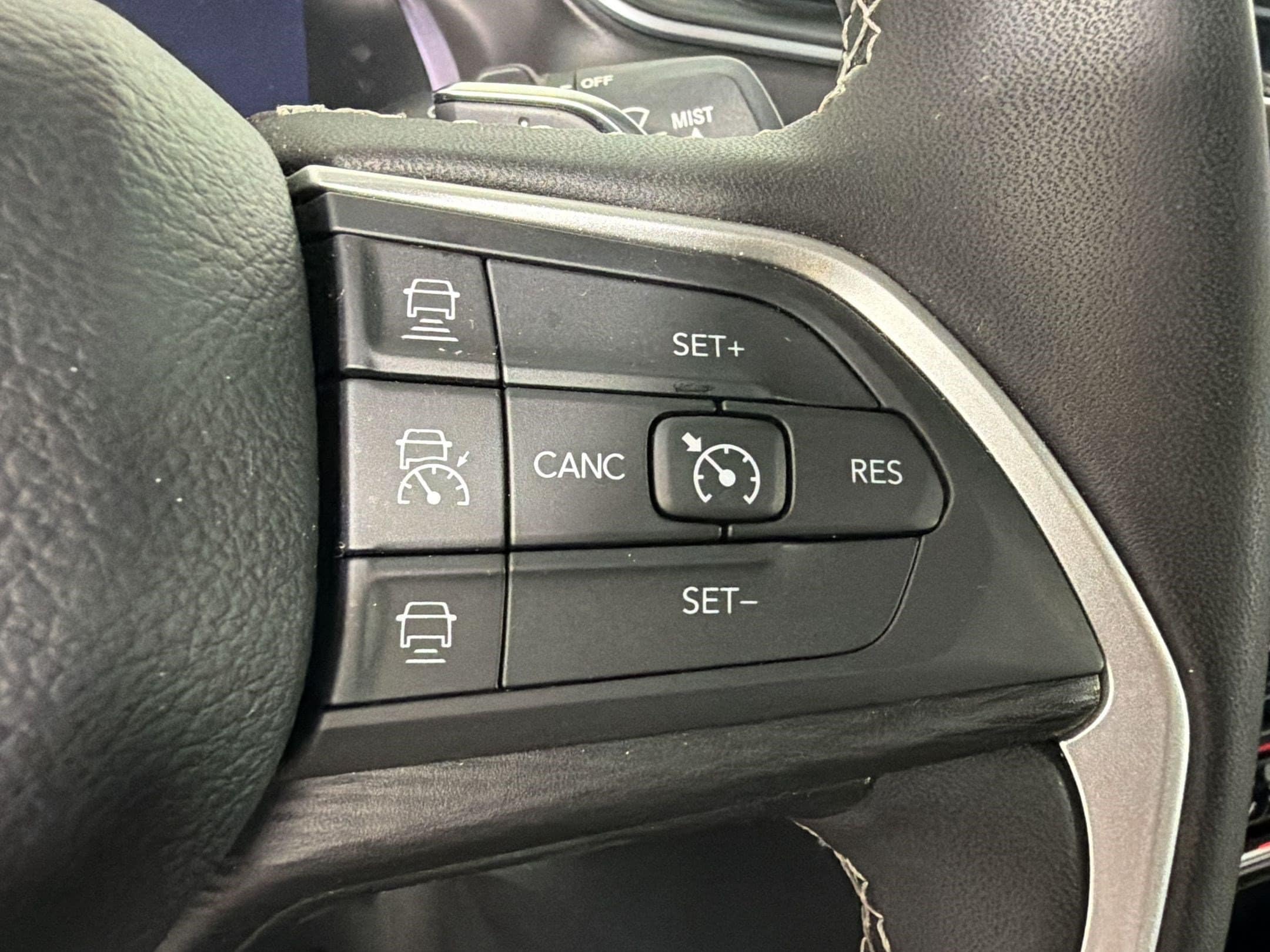 2023 Jeep Grand Cherokee Laredo - Photo 31