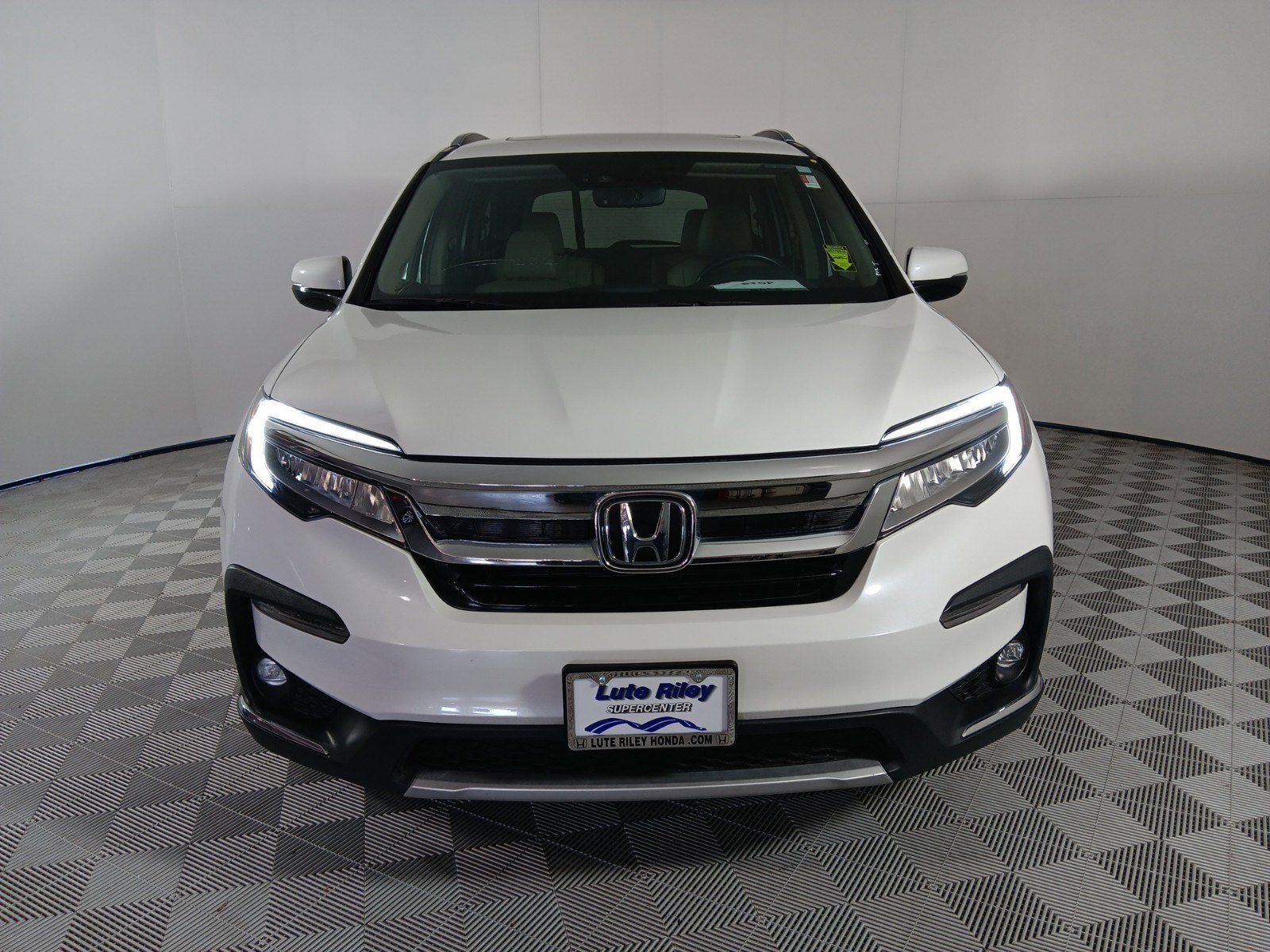 Used 2021 Honda Pilot Elite with VIN 5FNYF6H04MB067118 for sale in Richardson, TX