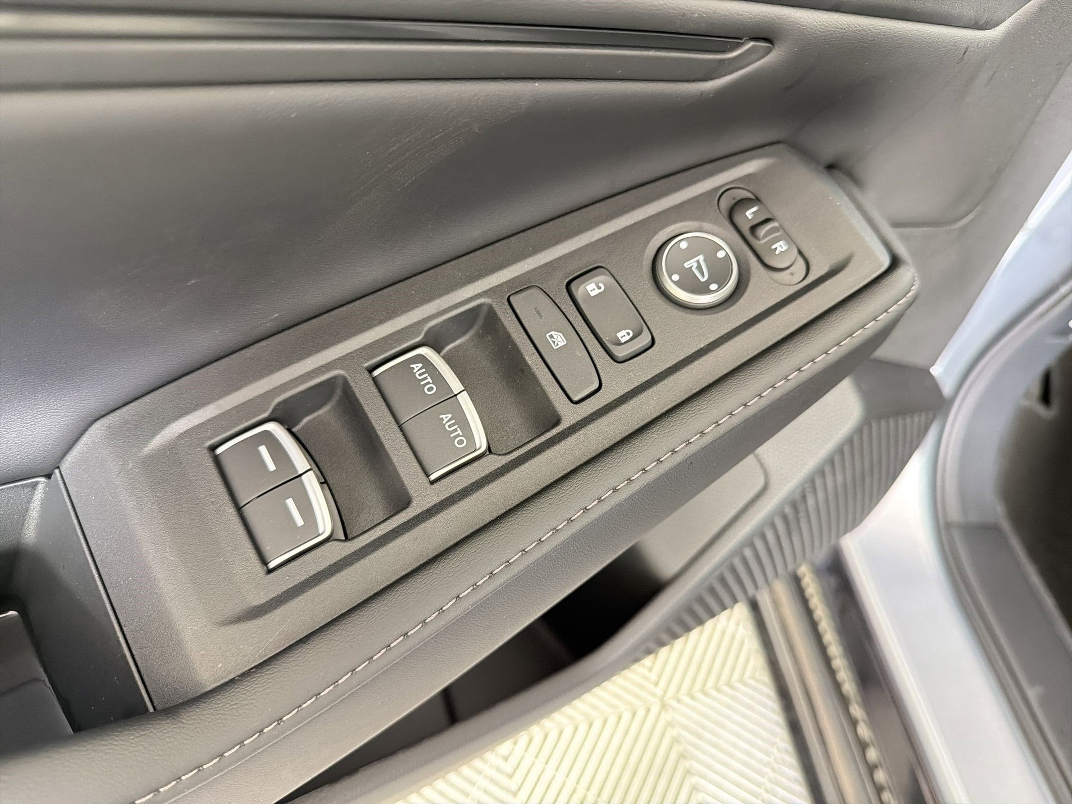 2026 Honda Accord Hybrid Sport-L - Photo 21