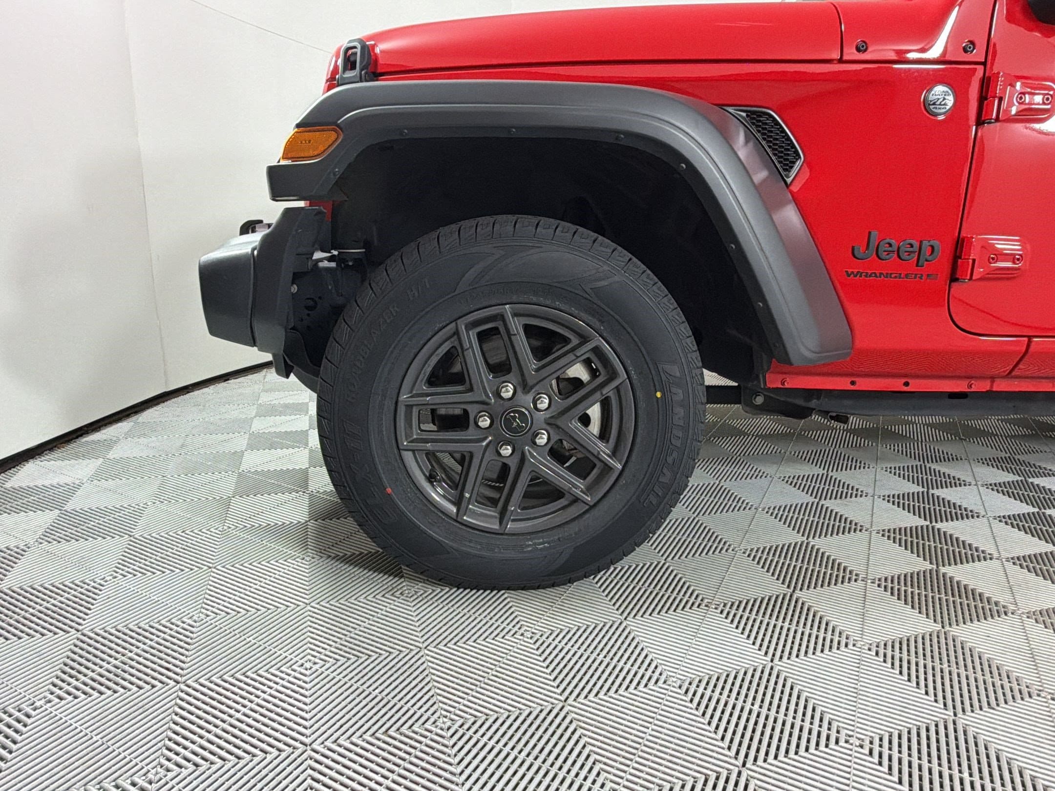 2025 Jeep Wrangler 4-Door Sport S - Photo 12