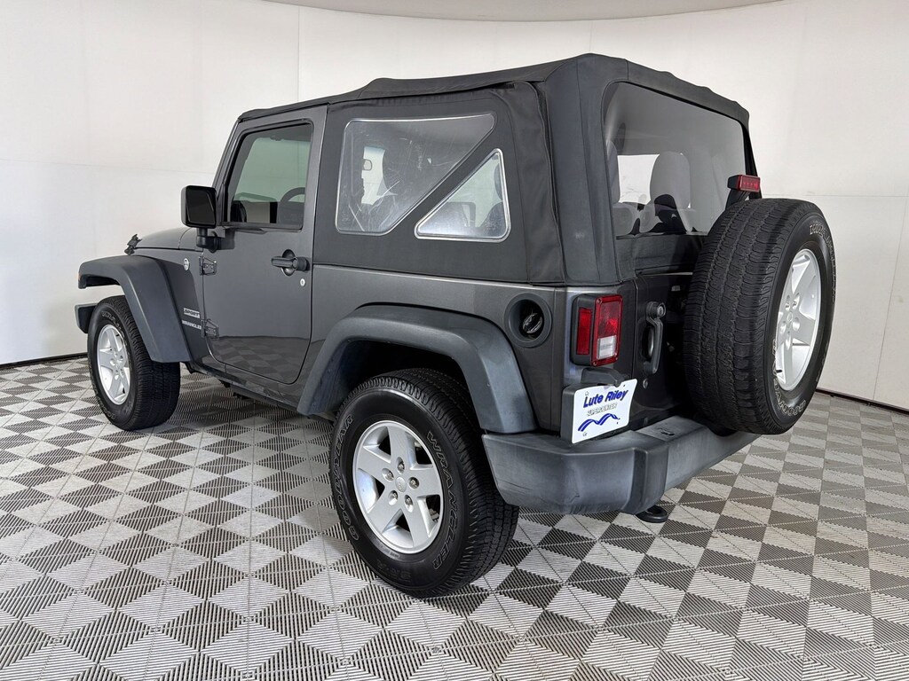 Used 2017 Jeep Wrangler JK Sport 4x4 SUV