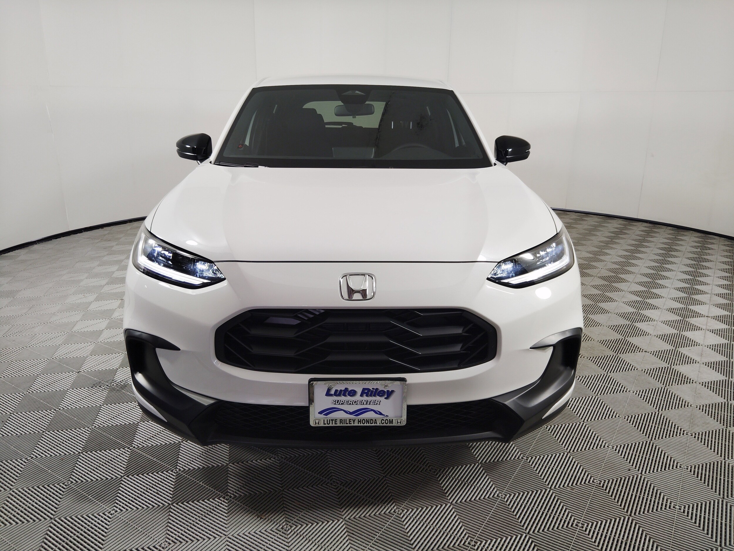 2026 Honda HR-V Sport photo 3