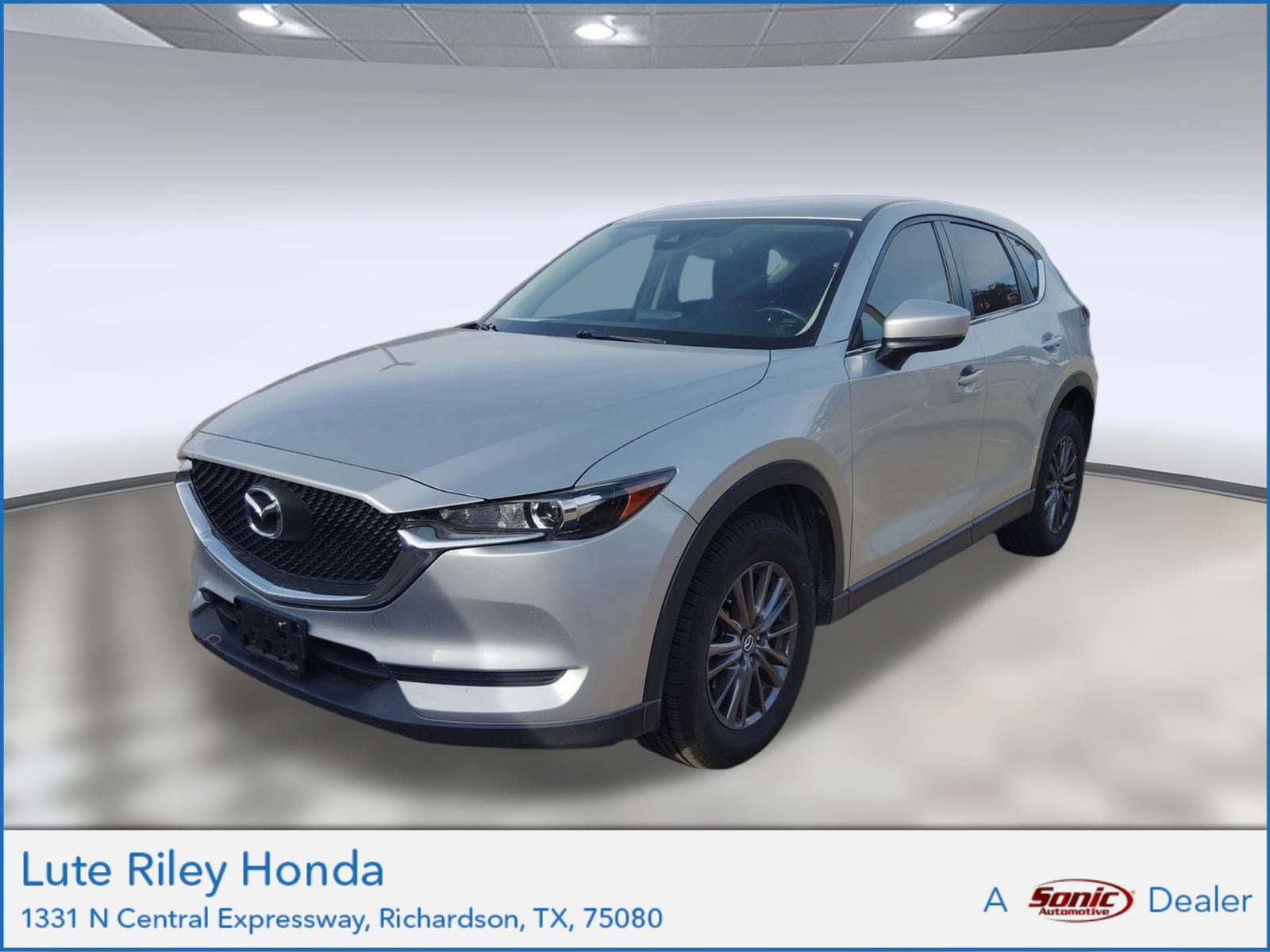 2019 Mazda CX-5 Sport's photo