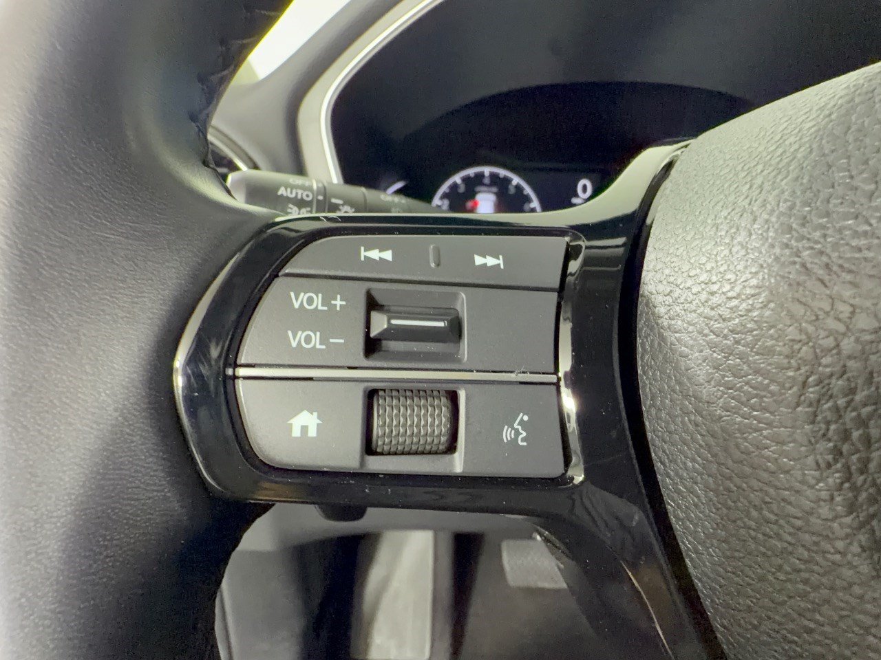 2024 Honda Pilot Touring - Photo 18
