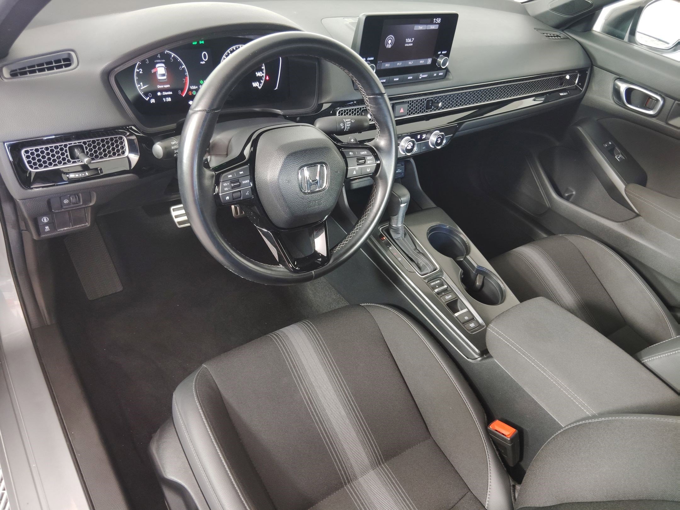 2024 Honda Civic Sport photo 3