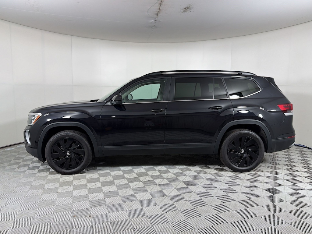Used 2026 Volkswagen Atlas SE w/Technology SUV