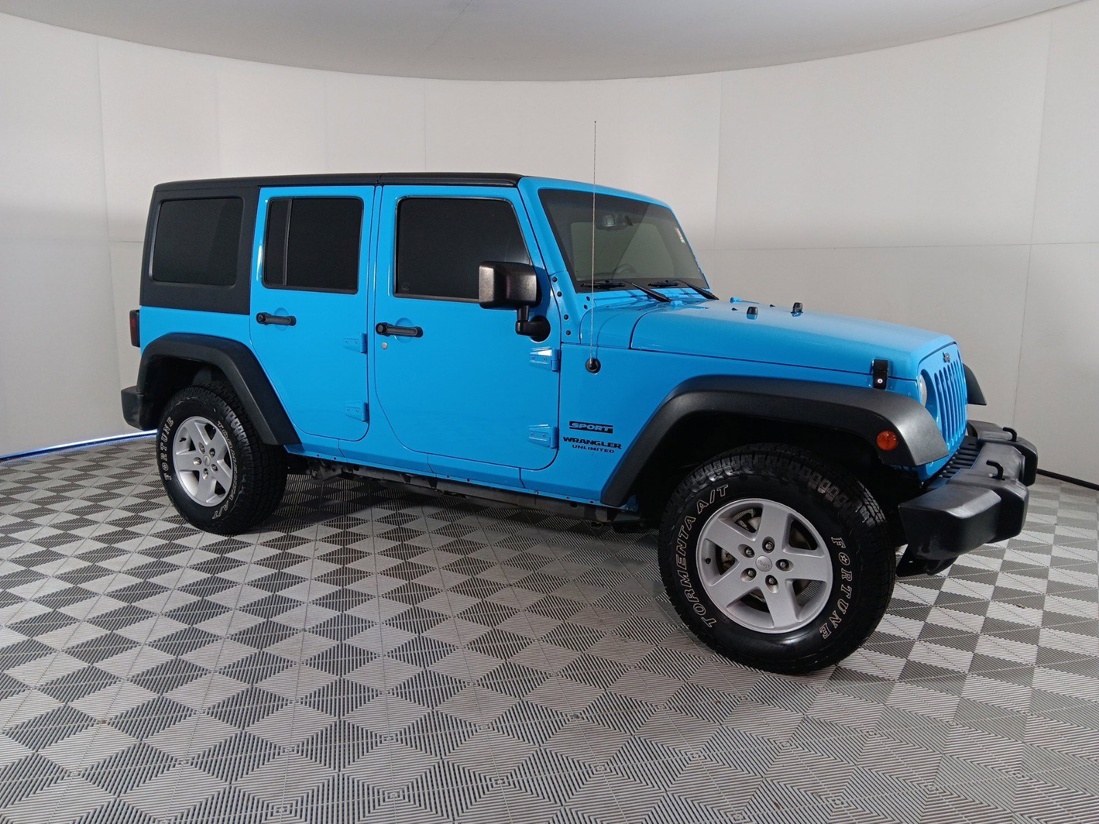 Used 2017 Jeep Wrangler Unlimited Sport S with VIN 1C4BJWDG4HL613622 for sale in Richardson, TX